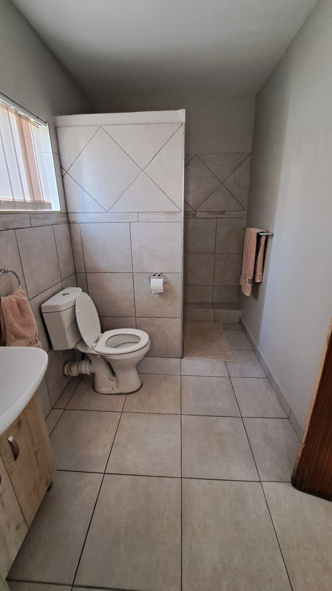 9 On Feijoa Nelspruit Mpumalanga South Africa Unsaturated, Bathroom
