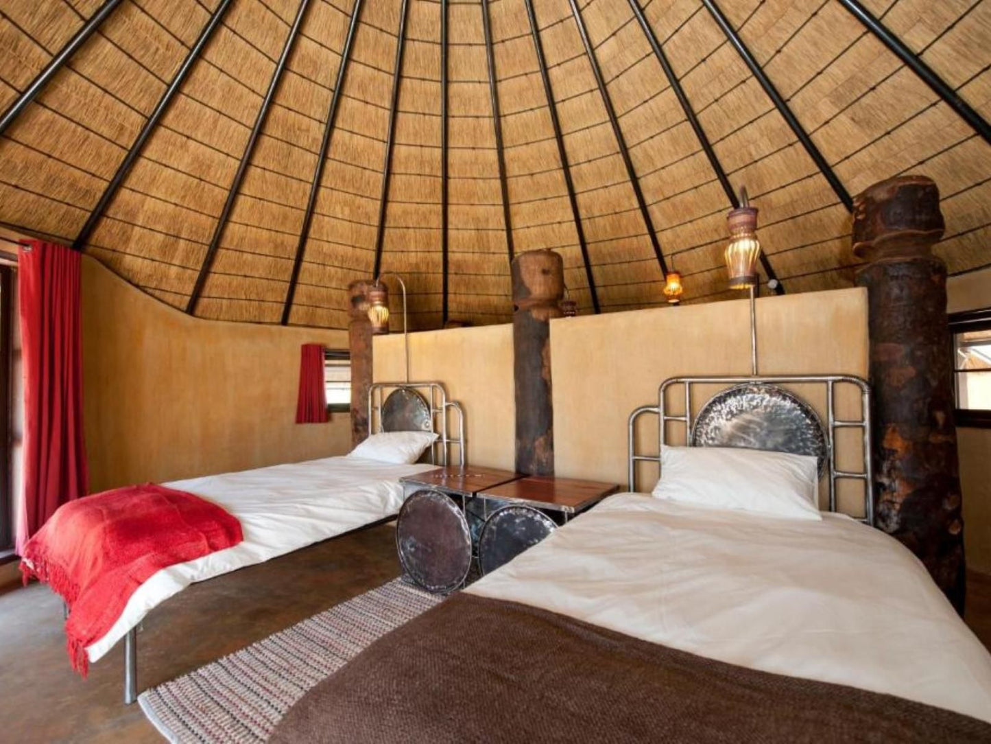 Ongula Village Homestead Lodge, Family Room, Bedroom