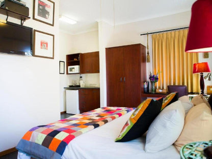 Deluxe Double Room with Extra Bed @ Ons Dorpshuis 1, 3 And 4