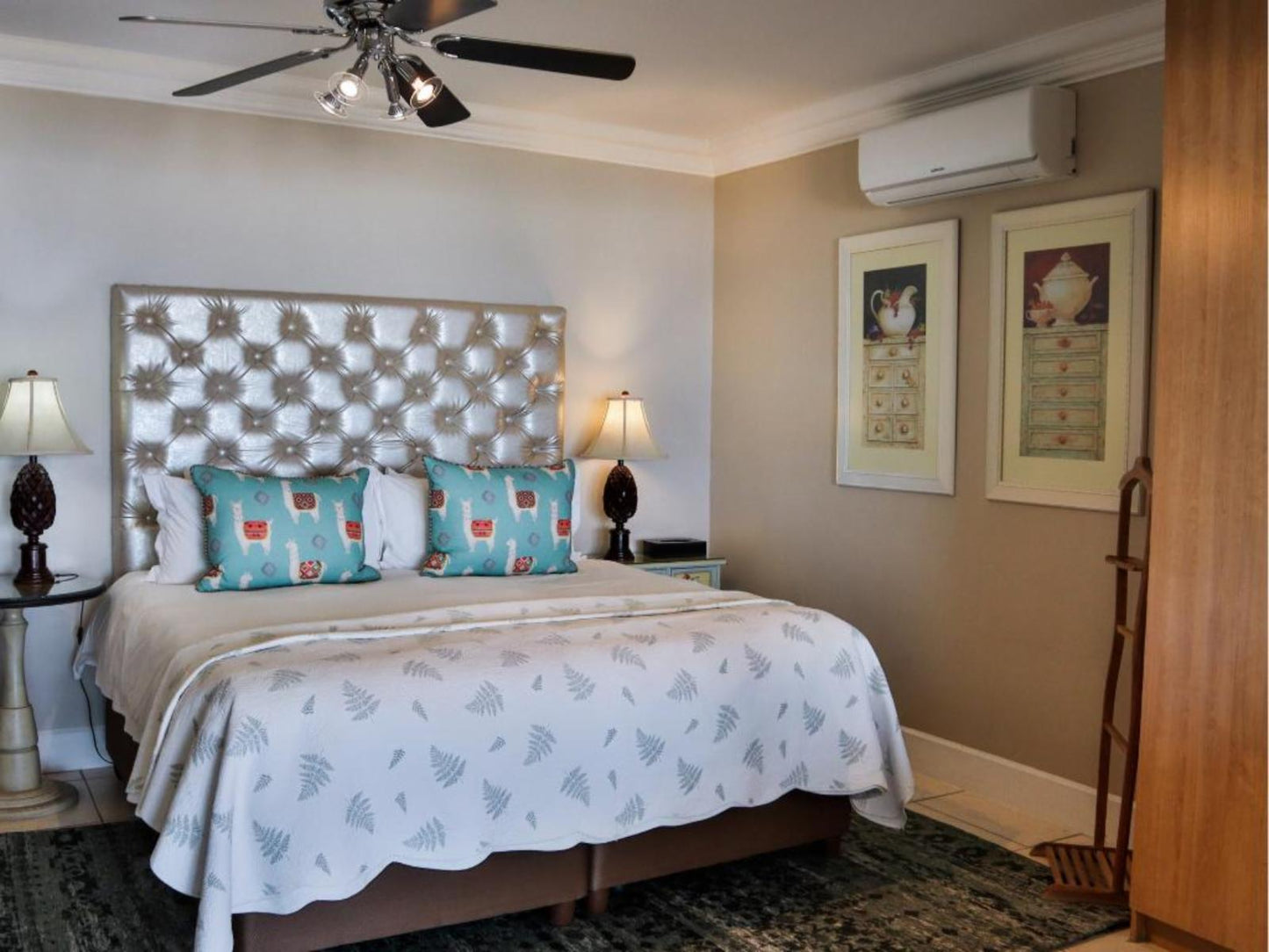 Deluxe Ocean Rooms @ On The Beach Guesthouse And Suites