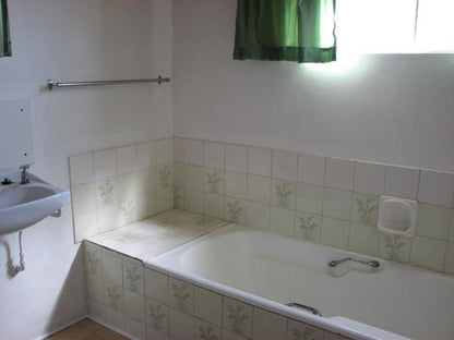 Oppi Plaas Hazyview Mpumalanga South Africa Unsaturated, Bathroom