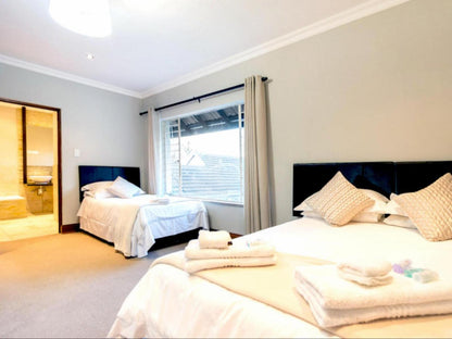 Family 4-bed Room @ Or Tambo Guest House
