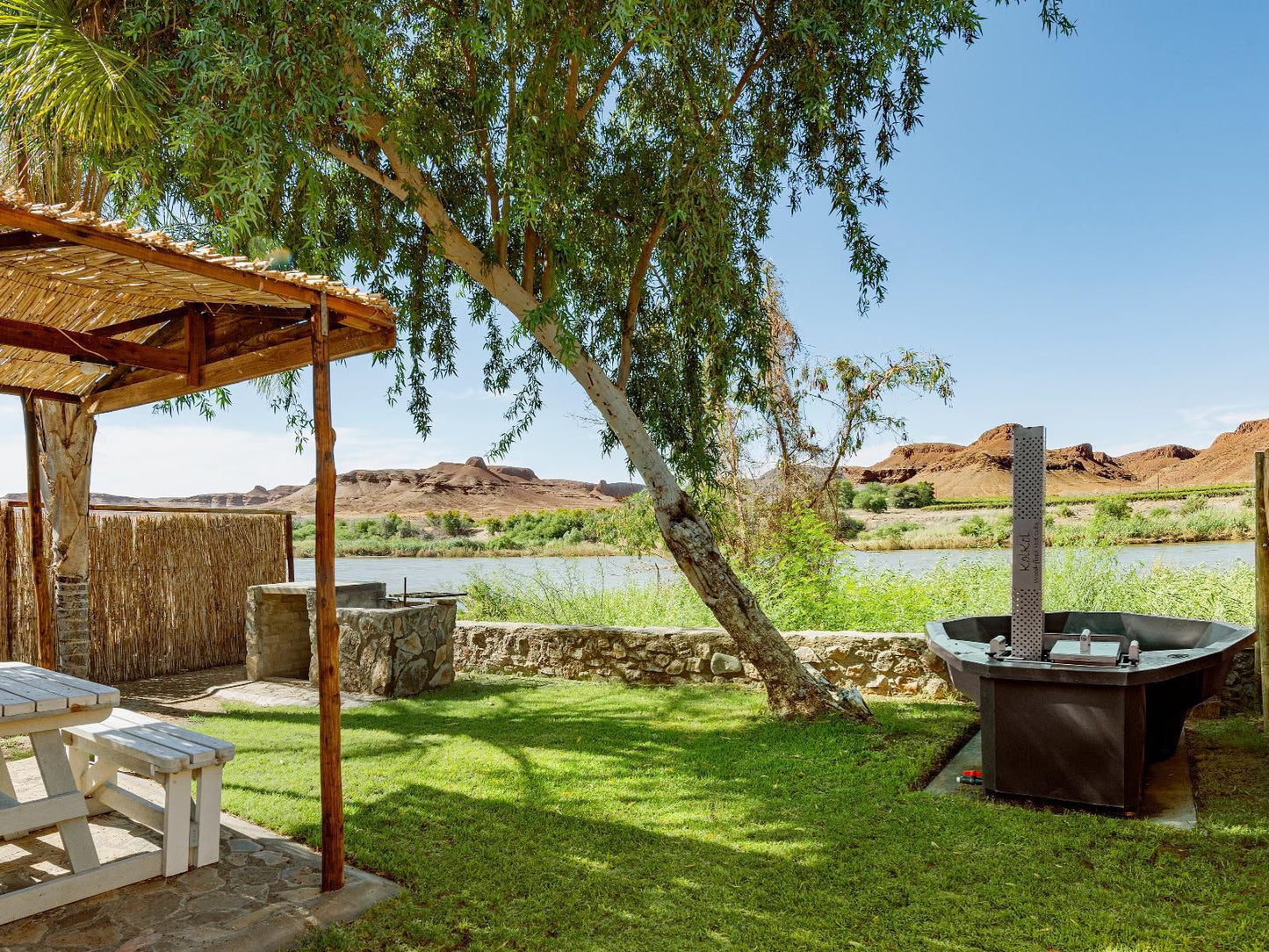 Orange River Rafting Lodge By Country Hotels