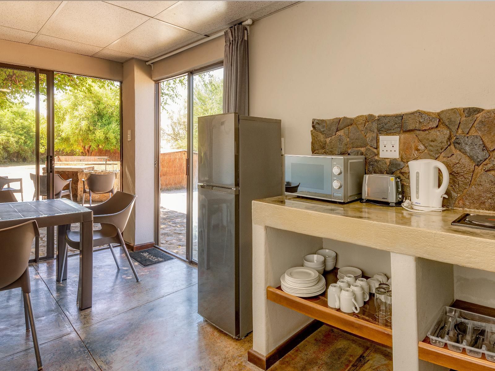 Orange River Rafting Lodge By Country Hotels, Luxury Cabin