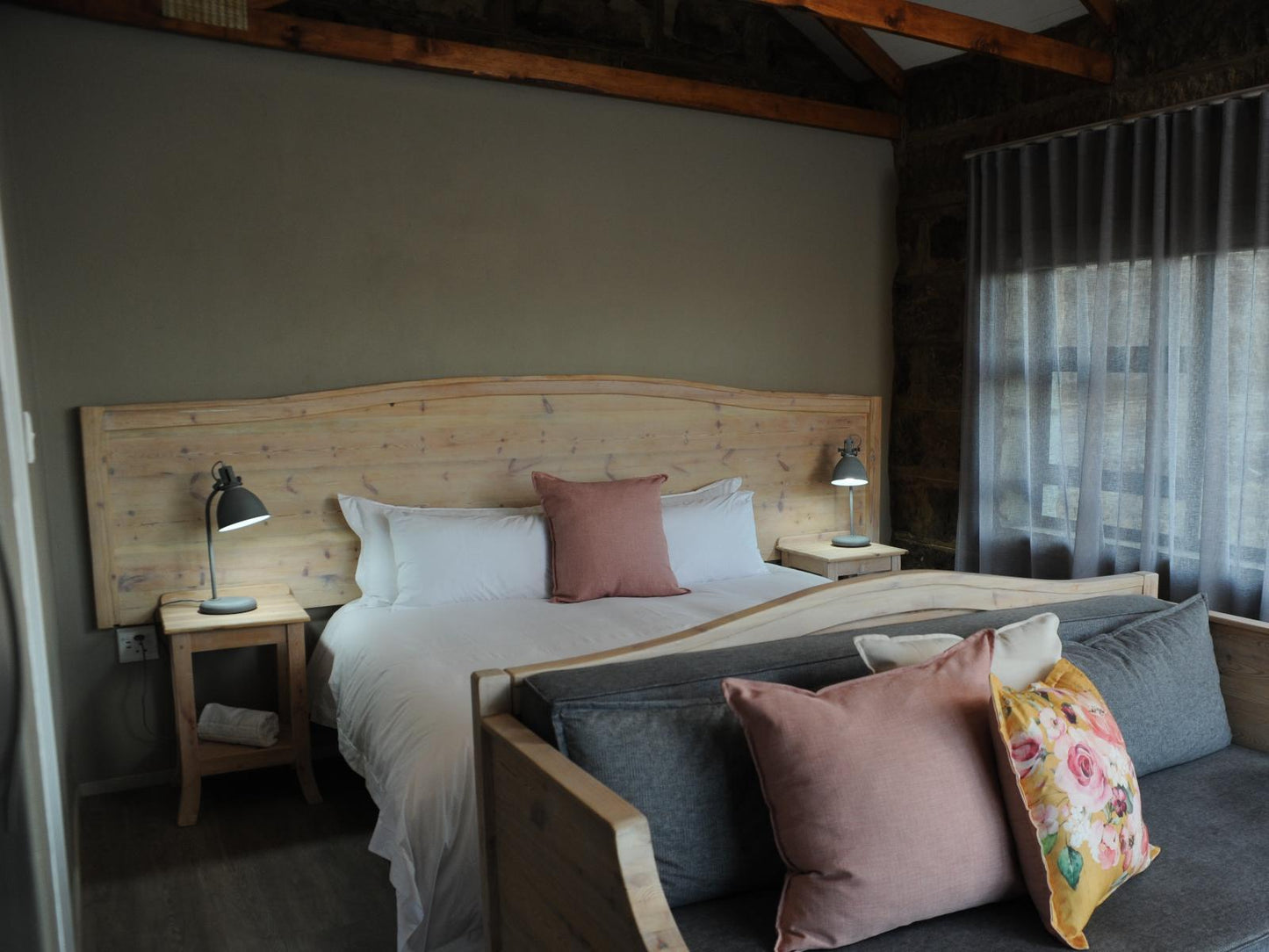 Luxury Chalet single room Rene @ Oranje Guest Farm