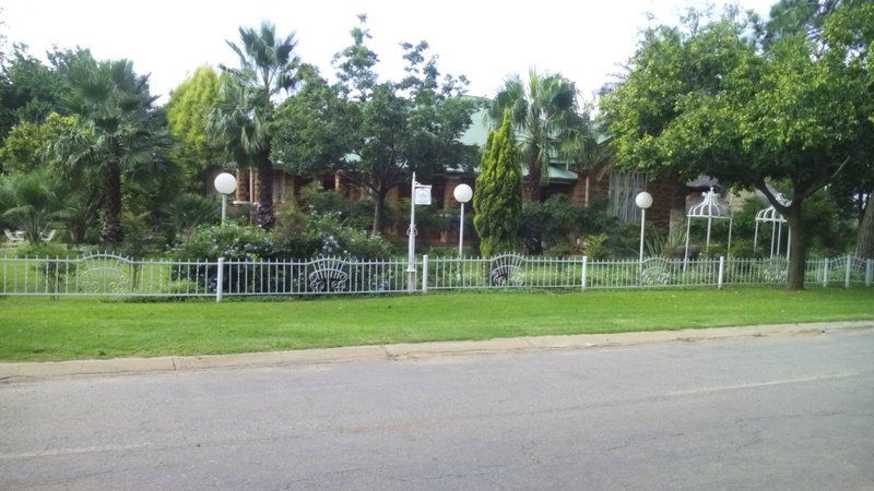 Ouplaas Town Guest House Ottosdal North West Province South Africa Gate, Architecture, House, Building, Palm Tree, Plant, Nature, Wood, Sign