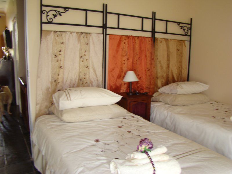 Paljas And Kandas Bandb Hadison Park Kimberley Northern Cape South Africa Bedroom