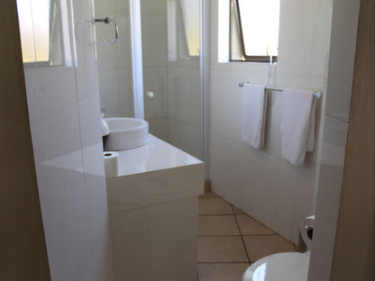 Palm Valley Inn Hartbeespoort North West Province South Africa Bathroom