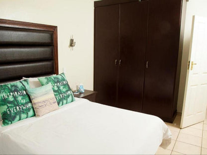 Apartment Two Bedrooms Garden @ Palm Valley Inn