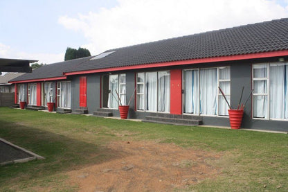 Pamy Guest Lodge Ermelo Mpumalanga South Africa House, Building, Architecture, Shipping Container