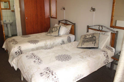 Pamy Guest Lodge Ermelo Mpumalanga South Africa Sepia Tones, Bedroom
