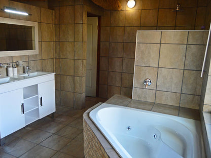 Pan African Safari Marloth Park Mpumalanga South Africa Complementary Colors, Bathroom