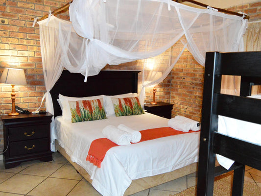 Luxury Family Room 6 with Bunk beds @ Pan African Safari