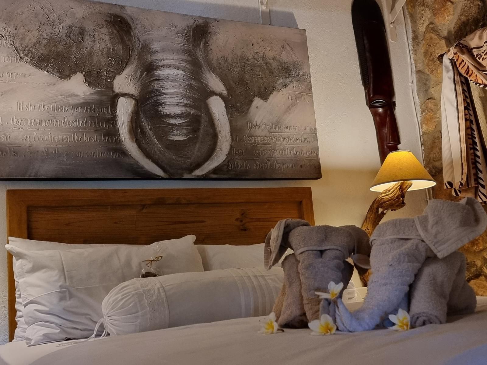 Paradise River Lodge, Animal, Bedroom