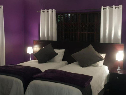 Superior Twin Room @ Paradise View Guesthouse