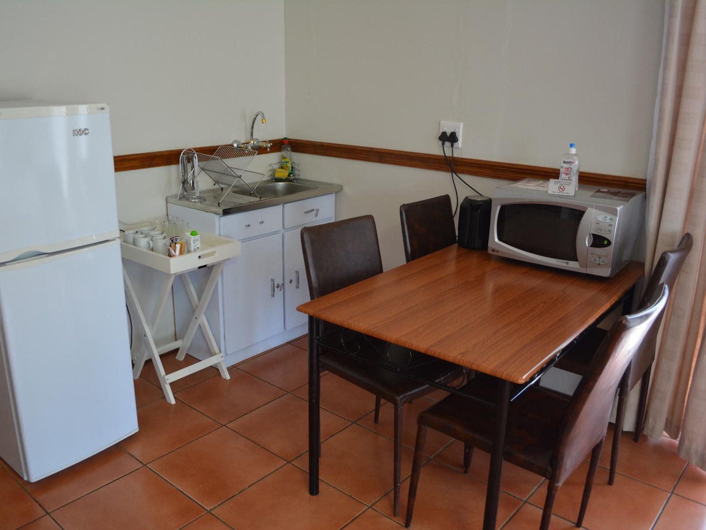 Park Living Guesthouse Langenhoven Park Bloemfontein Free State South Africa Kitchen