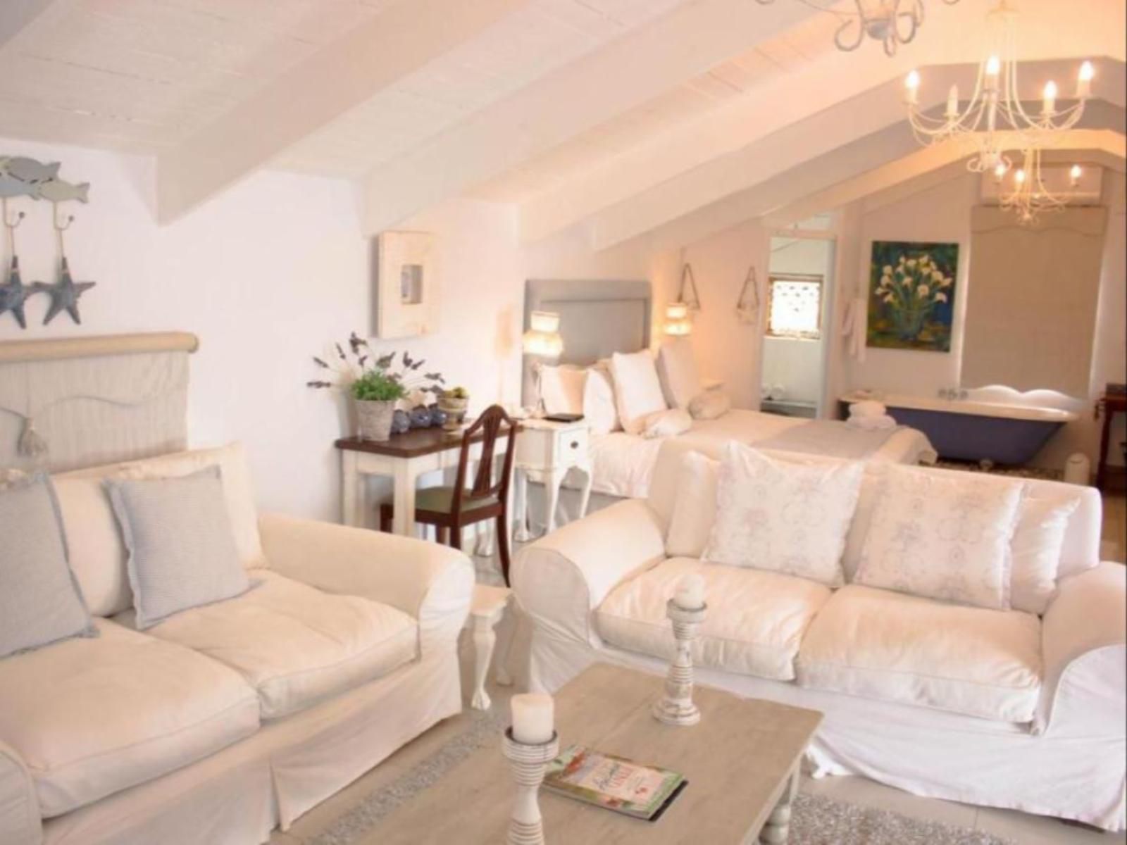 Paternoster Manor Guest House, Luxury King / Serenity Suite, Living Room