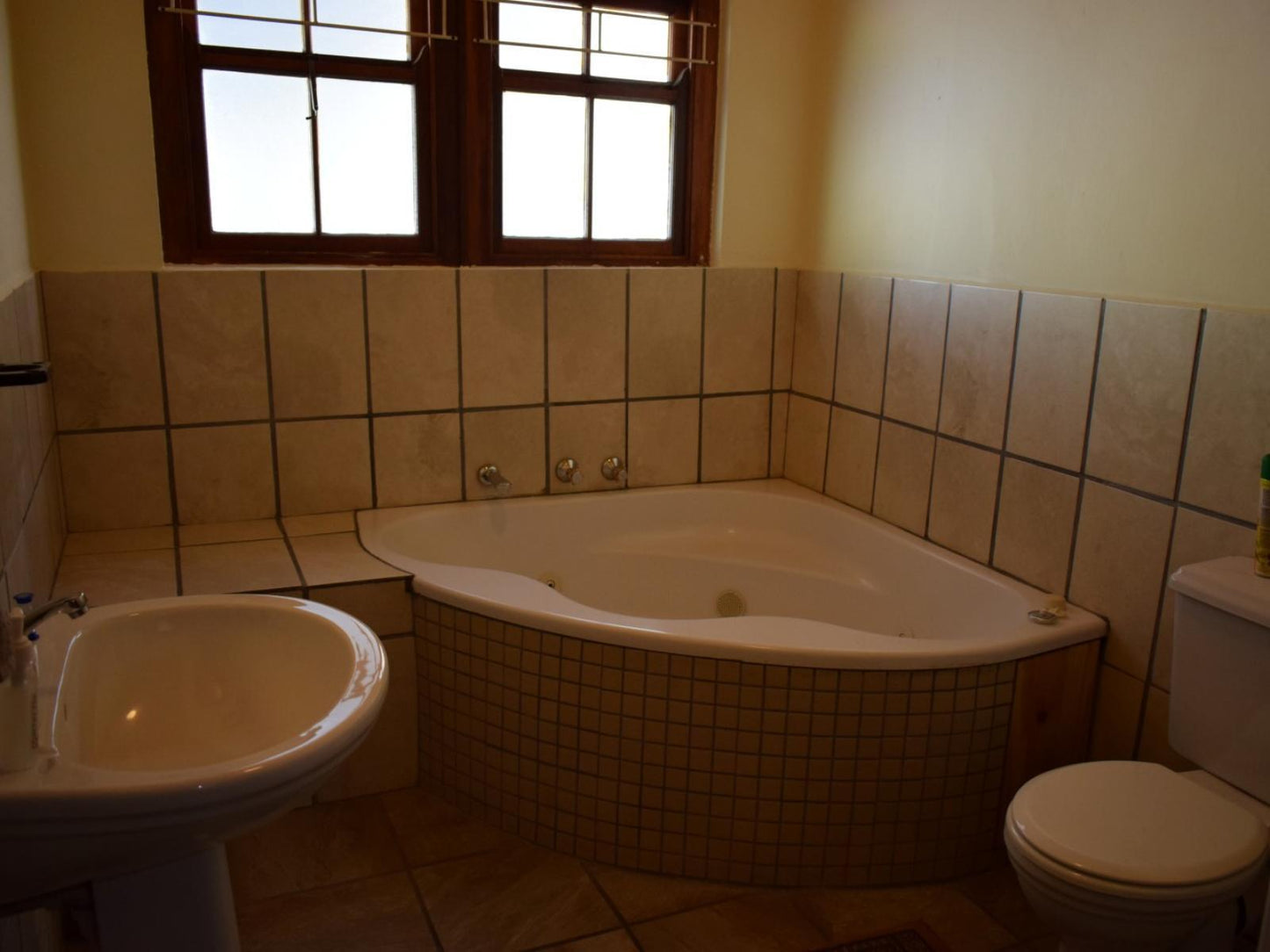 Albert Room 1 @ Paul Kruger 63 Selfcatering Cottage