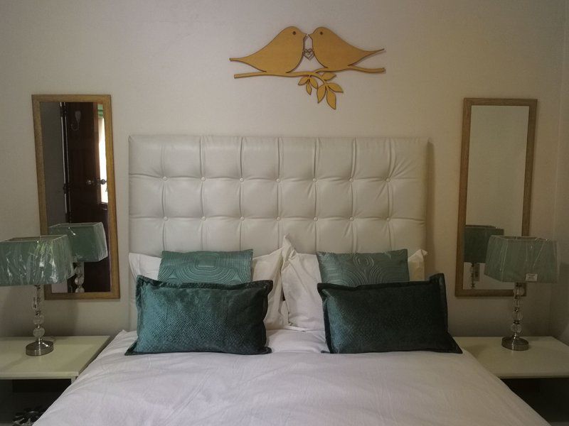 Peace Of Paradise Summerpride East London Eastern Cape South Africa Bedroom