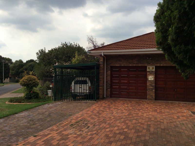 Peaceful Garden Cottage Wingate Park Pretoria Tshwane Gauteng South Africa House, Building, Architecture, Brick Texture, Texture