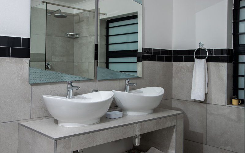 Pearl Haven Self Catering Yzerfontein Western Cape South Africa Unsaturated, Bathroom