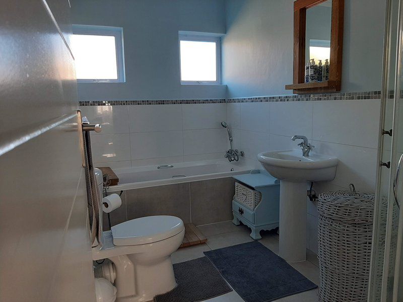 Pearly Cove Pearly Beach Western Cape South Africa Unsaturated, Bathroom