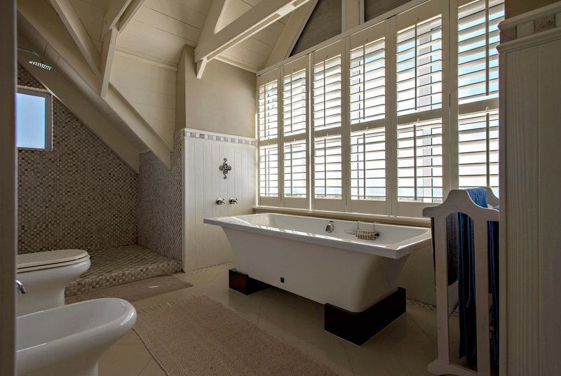 Pebble Beach Manor Grotto Bay Western Cape South Africa Bathroom