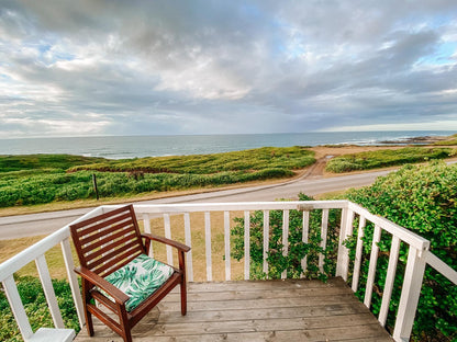 The Penthouse @ Pebbles Beach Cottage