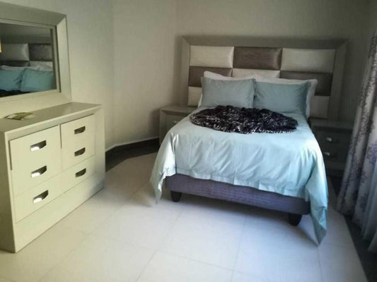Standard Queen Rooms with Wi-Fi @ Pelonngwe Wellness Retreat Spa