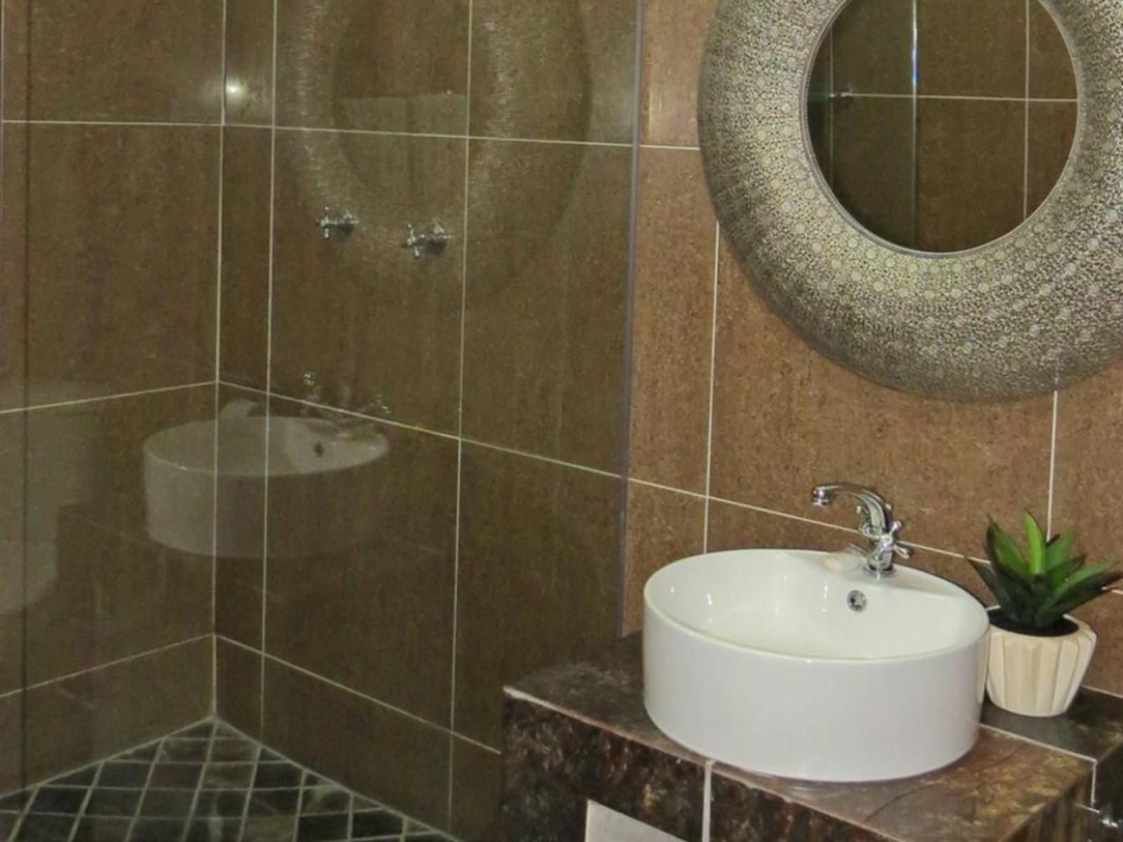 Pensao Guest Lodge Sonheuwel Nelspruit Mpumalanga South Africa Sepia Tones, Bathroom
