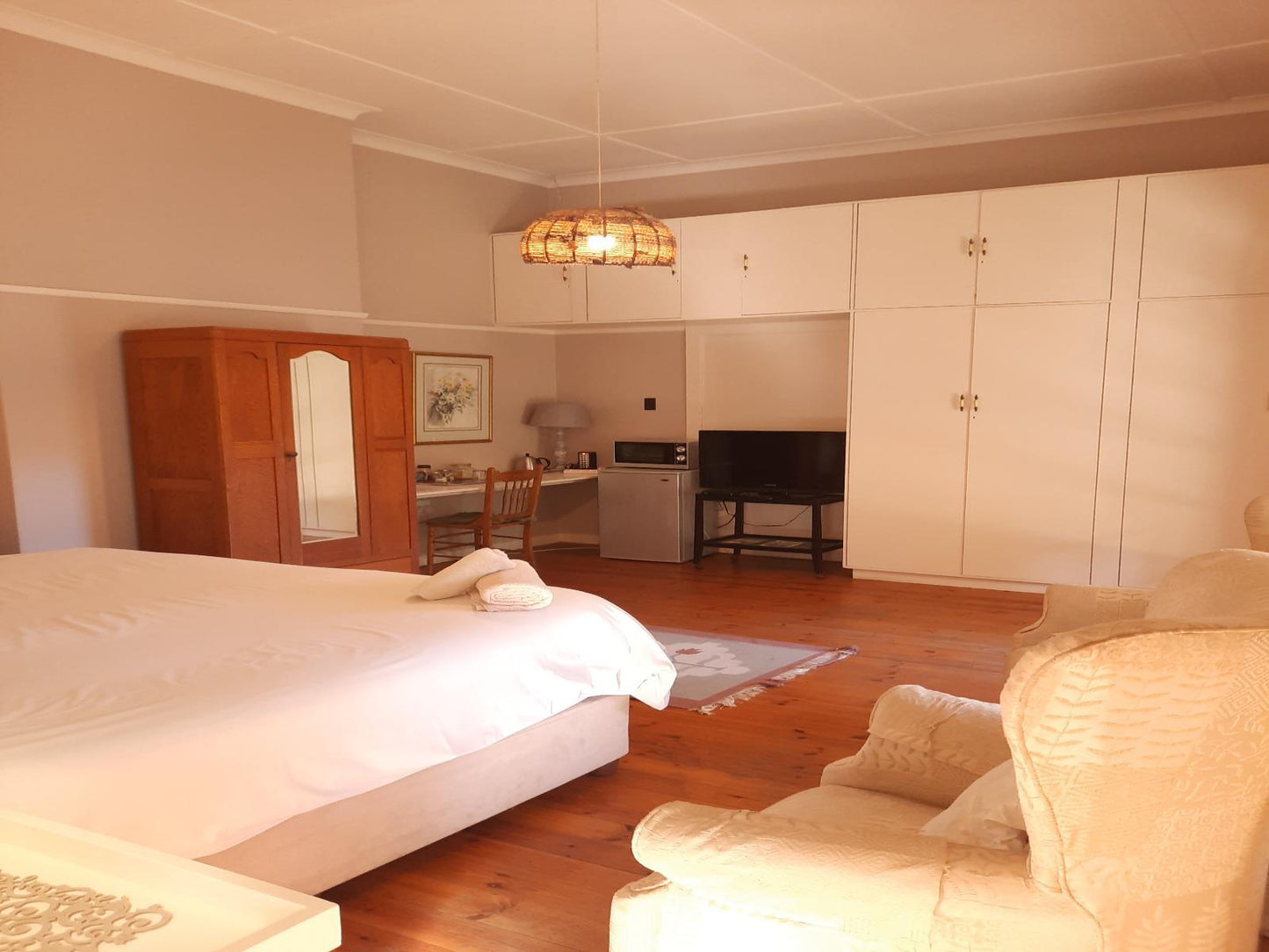 Double En-suite Rooms @ Peppertree House B&B And Self-Catering