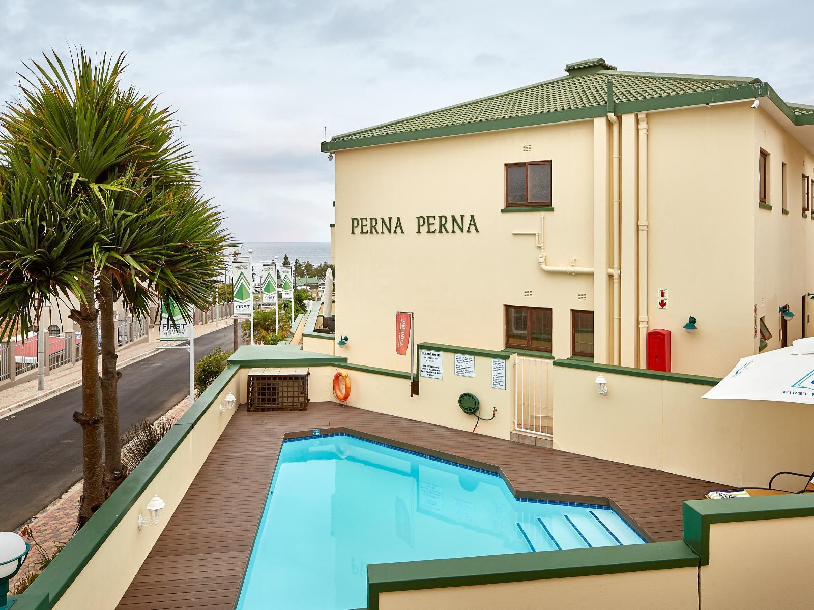 First Group Perna Perna Mossel Bay Linkside Mossel Bay Mossel Bay Western Cape South Africa House, Building, Architecture, Swimming Pool