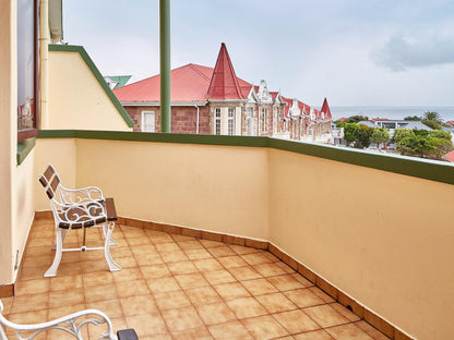 First Group Perna Perna Mossel Bay Linkside Mossel Bay Mossel Bay Western Cape South Africa Complementary Colors, Balcony, Architecture, House, Building