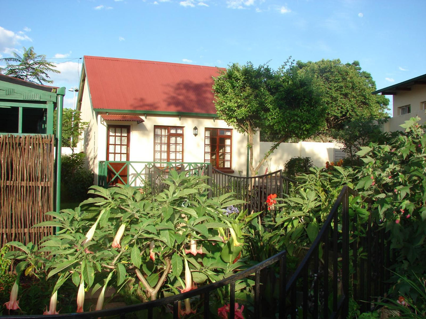 Petal Faire Cottage Colbyn Pretoria Tshwane Gauteng South Africa Complementary Colors, Building, Architecture, House