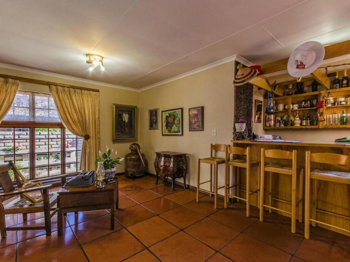 Peter S Guesthouse Equestria Pretoria Tshwane Gauteng South Africa Living Room