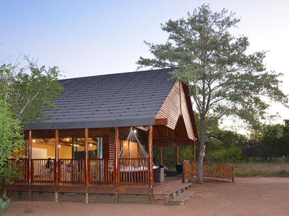 Pezulu Tree House Lodge, Zebrawood (Self-Catering Bush Cabin)