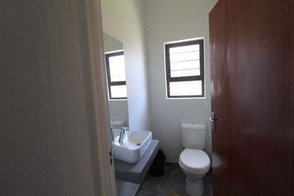 Pierlynn 1 And 2 Beacon Rocks Margate Kwazulu Natal South Africa Bathroom