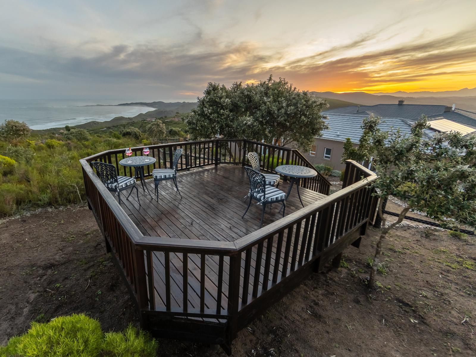 Pincushion Heights, Pincushion Luxury Apartment, Beach, Nature, Sand, Framing