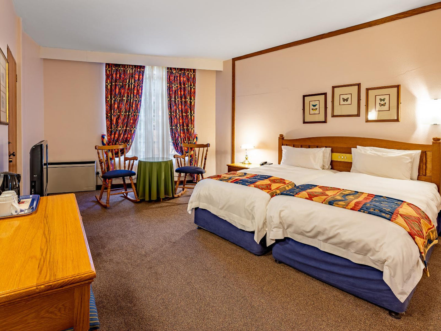 Standard Double Rooms @ Pine Lake Inn