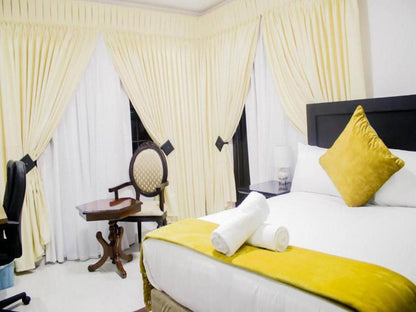 Pitikwe Hill Guesthouse, Sekgoa Premier Suite, Bedroom