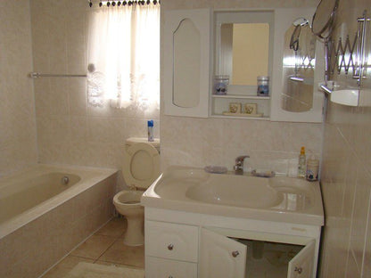 Plankiesplesier Dana Bay Mossel Bay Western Cape South Africa Bathroom