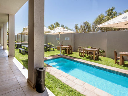 Pofadder Inn By Country Hotels, Swimming Pool