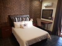 Double Room - Double bed @ Poisanong Guesthouse