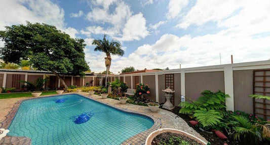 Polokwane Affordable Overnight Accommodation Polokwane Pietersburg Limpopo Province South Africa House, Building, Architecture, Palm Tree, Plant, Nature, Wood, Garden, Swimming Pool