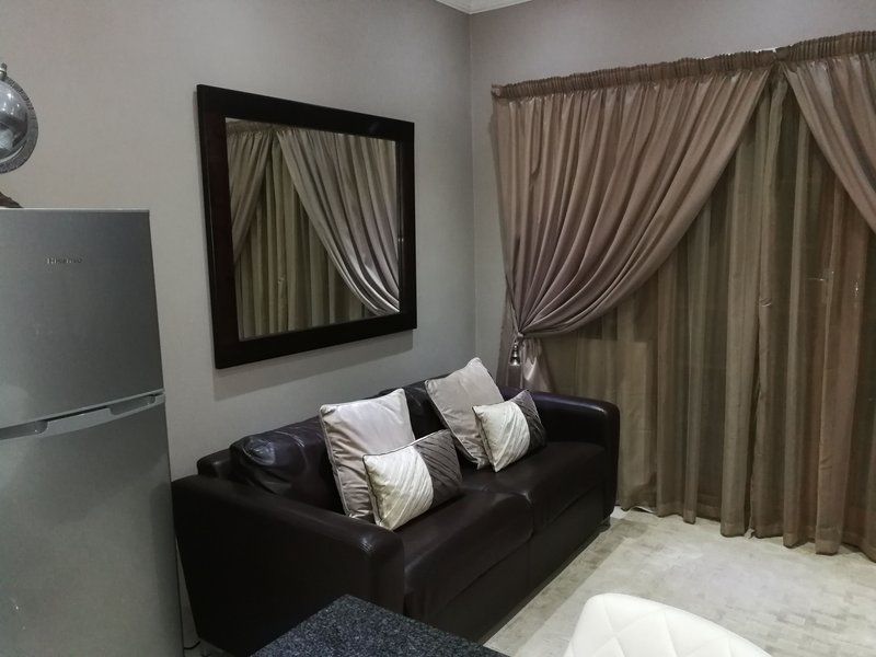 Pongola Avenue Self Catering Accommodation Uitenhage Eastern Cape South Africa 