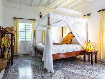 Pongwe Beach Hotel, Beachfront (Double/Twin/Triple), Bedroom