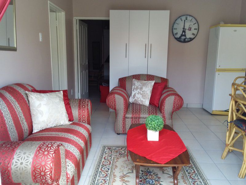 Port Elizabeth Self Catering Apartments Sydenham Pe Port Elizabeth Eastern Cape South Africa Living Room