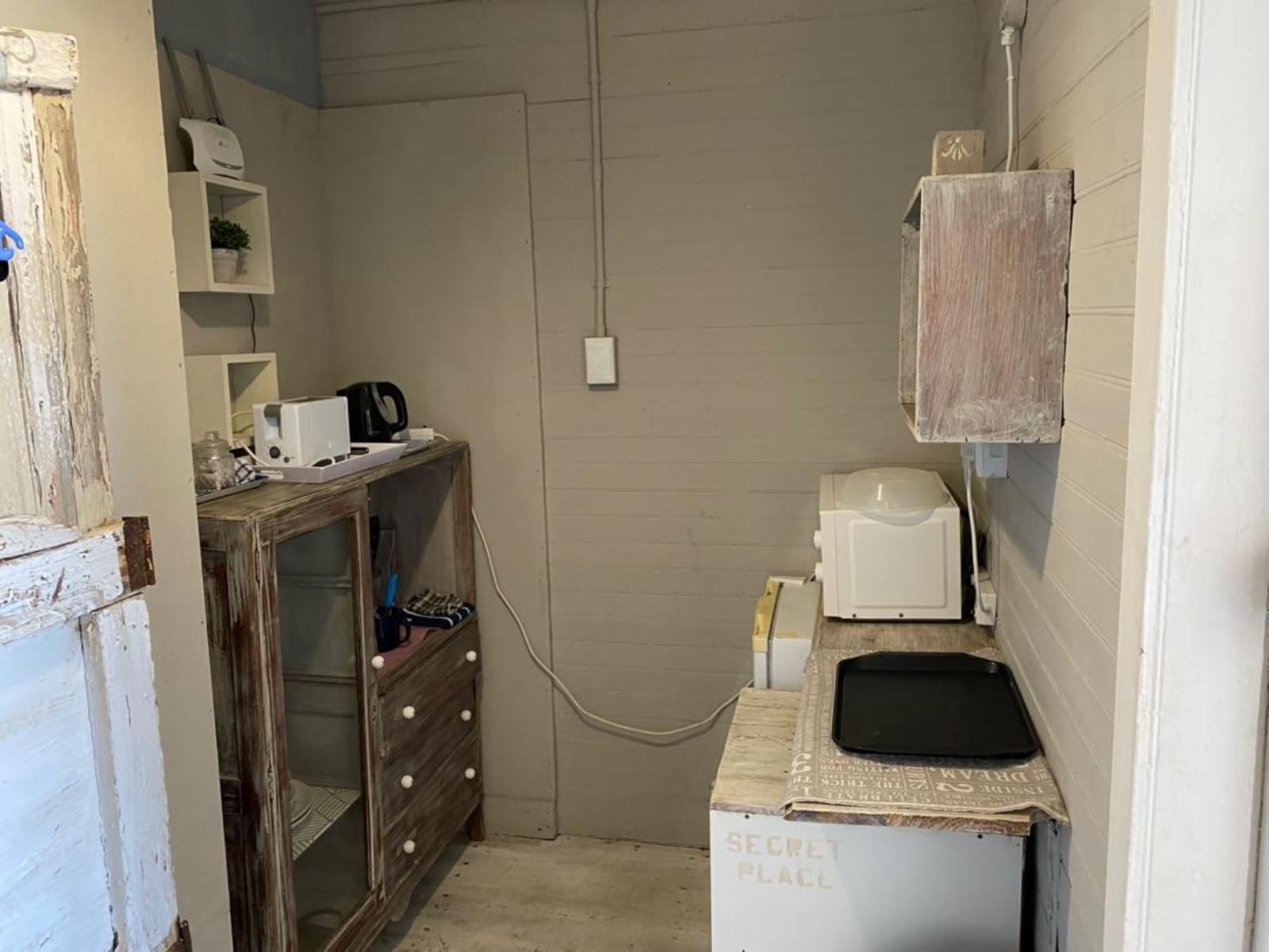 Port Nolloth Beach Shack, Captains Loft, Bathroom