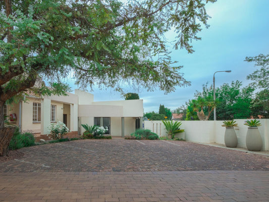 President Lodge Edenvale Johannesburg Gauteng South Africa House, Building, Architecture, Palm Tree, Plant, Nature, Wood