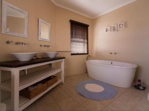 Pringle Pearl Pringle Bay Western Cape South Africa Bathroom